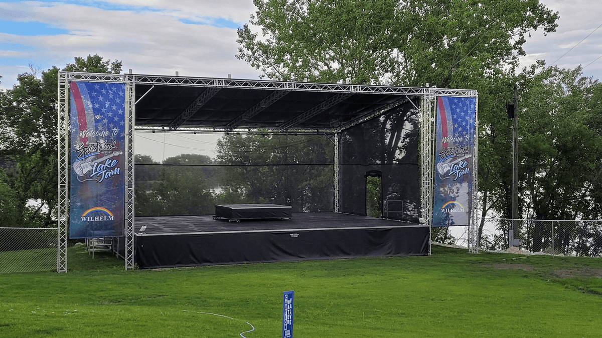 Custom Mesh Banners & Wind-Resistant Signage | Newman Print ND
